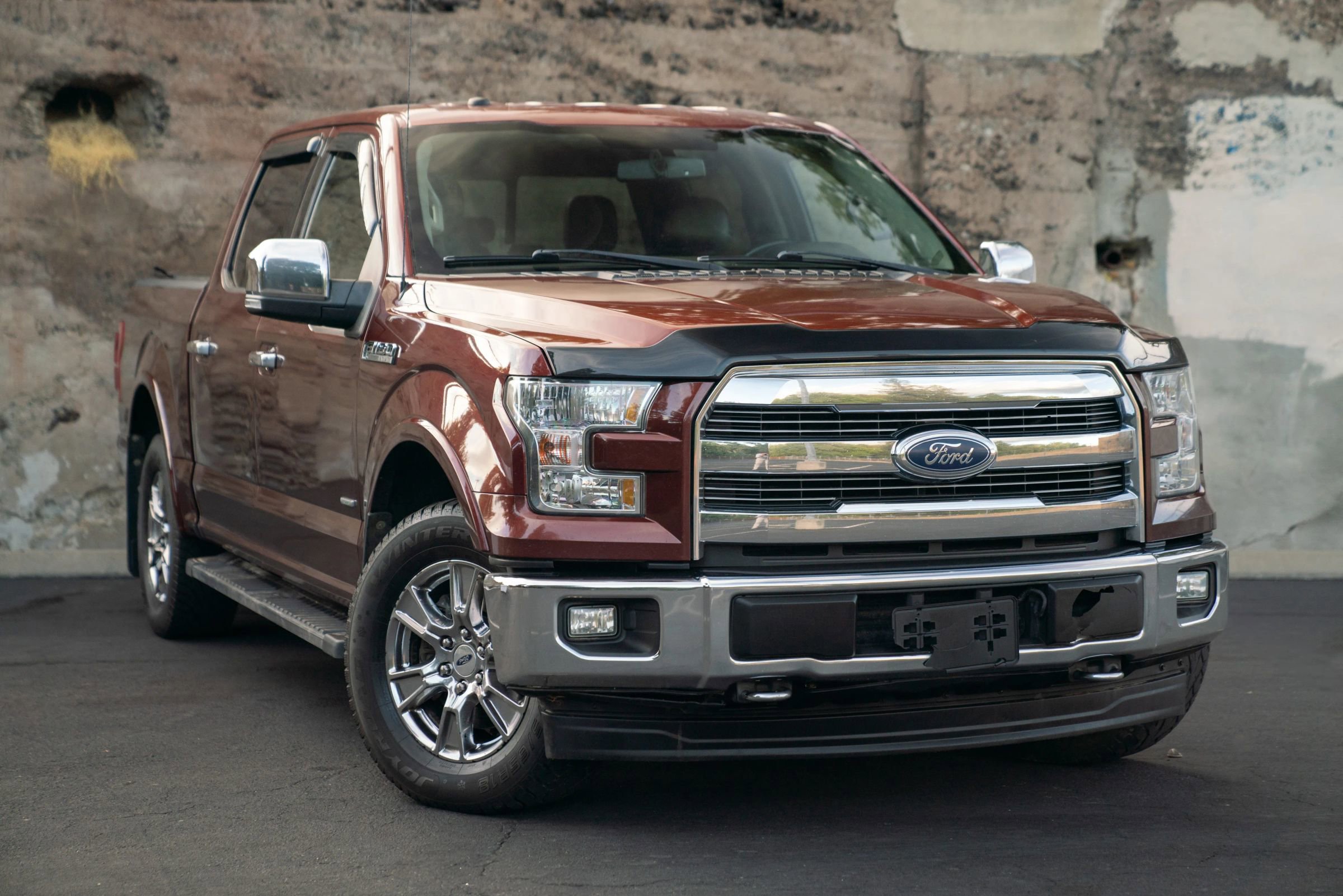 Used 2017 Ford F150 Lariat w/ Equipment Group 501A Mid image 2