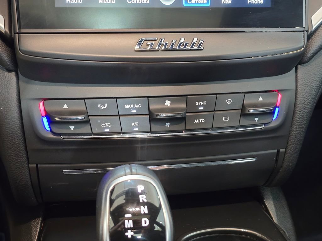 Used 2018 Maserati Ghibli image 14
