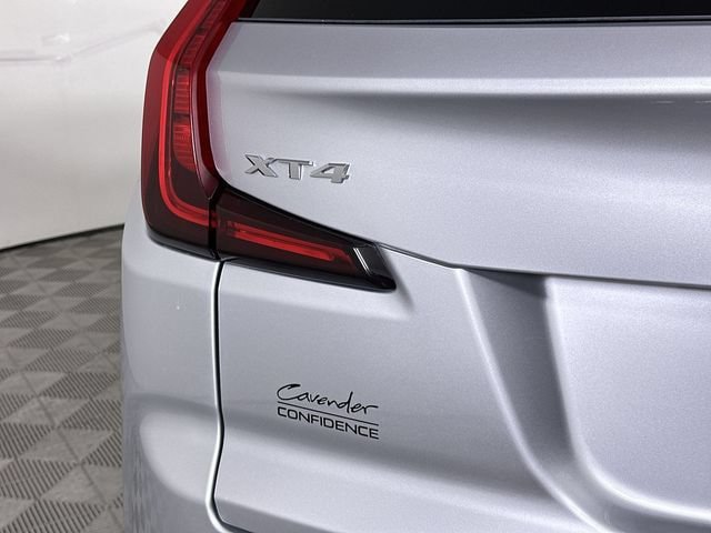 Used 2021 Cadillac XT4 Premium Luxury w/ Cold Weather Package FWD image 33