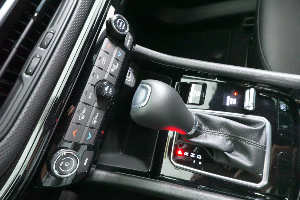 New 2026 Jeep Compass Limited AWD/4WD image 15