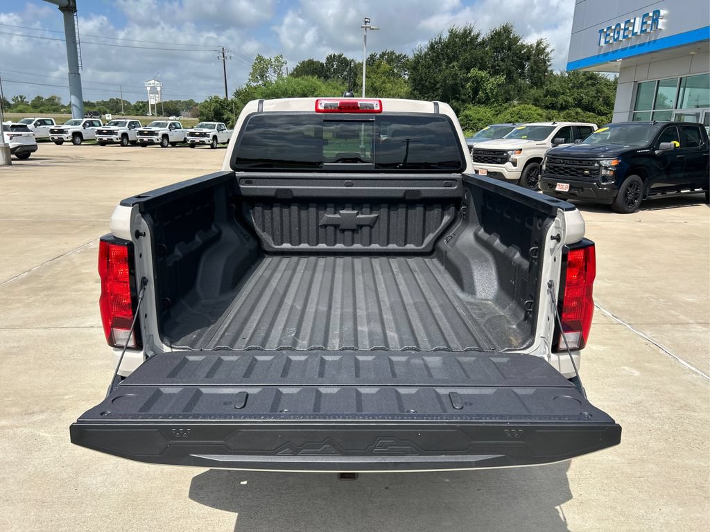 Used 2026 Chevrolet Colorado Trail Boss AWD/4WD image 13