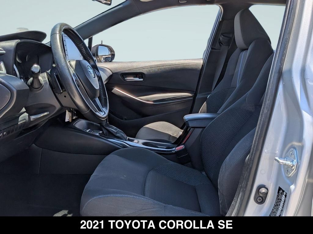 Used 2021 Toyota Corolla SE w/ Carpet Mat Package (TMS) FWD image 14