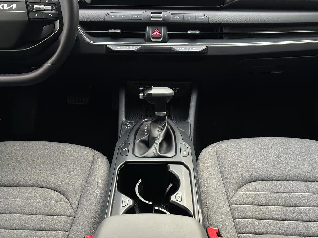 Certified 2025 Kia K4 EX image 23