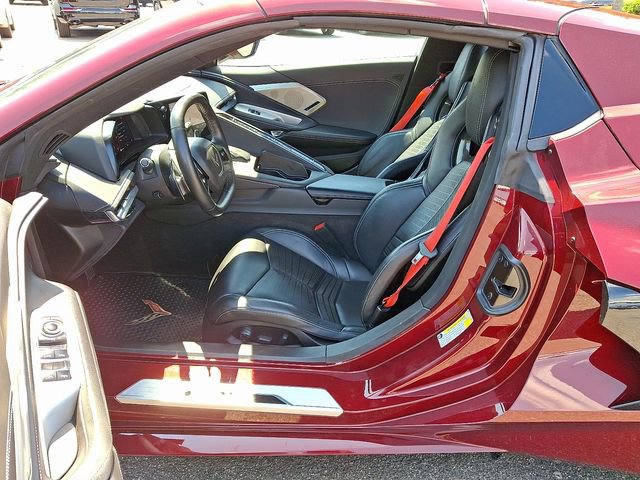 Used 2020 Chevrolet Corvette Stingray w/ 2LT Preferred Equipment Group image 17