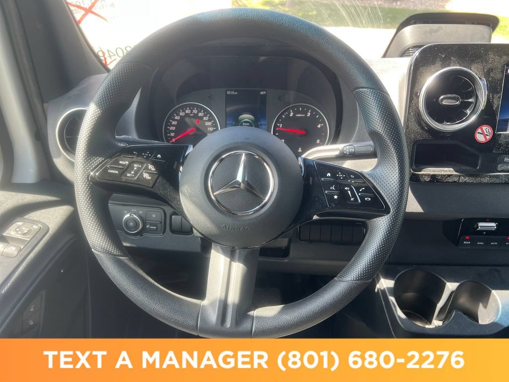 Used 2025 Mercedes-Benz Sprinter 2500 image 18
