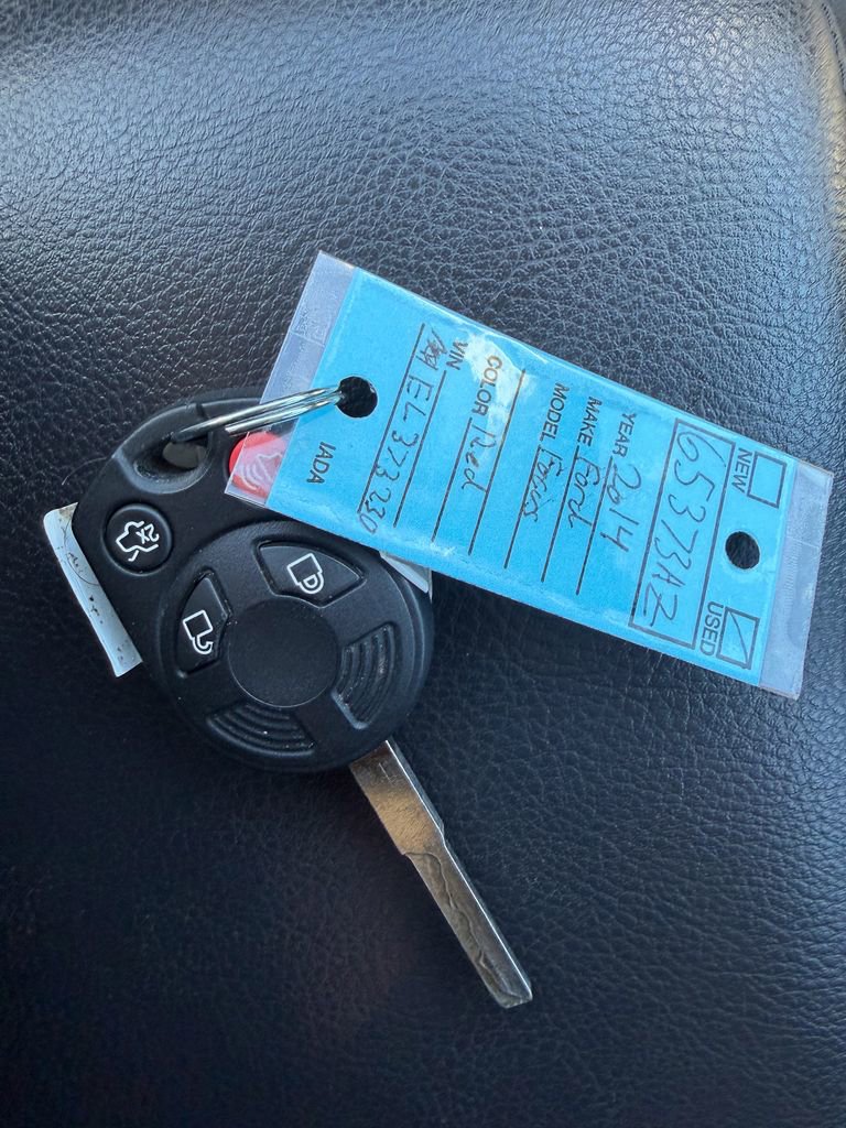 Used 2014 Ford Focus SE w/ Equipment Group 201A image 23