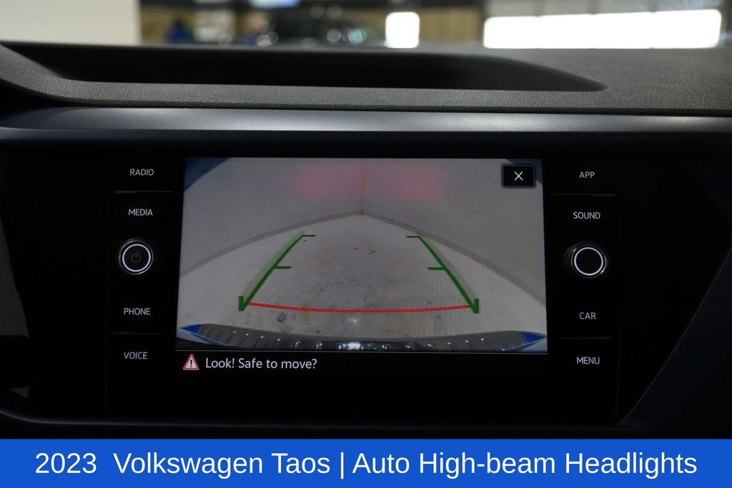 Used 2023 Volkswagen Taos SE image 13