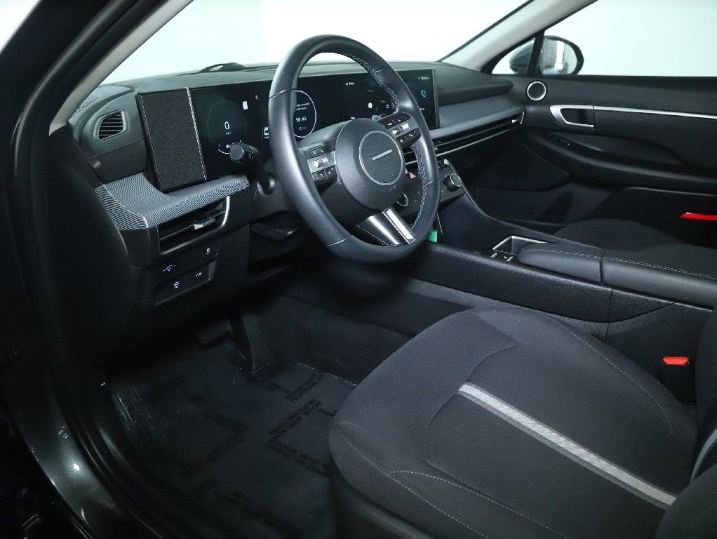 Used 2024 Hyundai Sonata SEL w/ Convenience Package FWD image 18