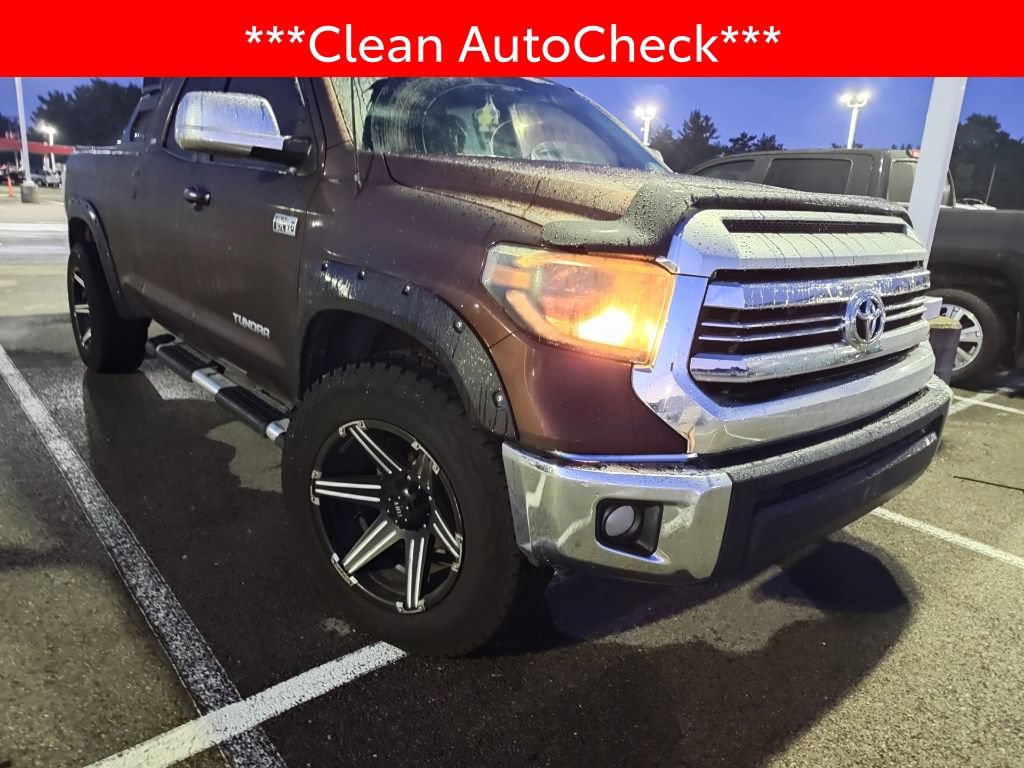 Used 2017 Toyota Tundra SR5 w/ SR5 Upgrade Package RWD image 3