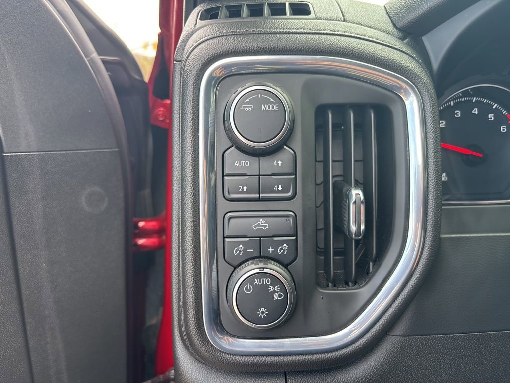 Used 2021 Chevrolet Silverado 1500 LT w/ All Star Edition Plus AWD/4WD image 17