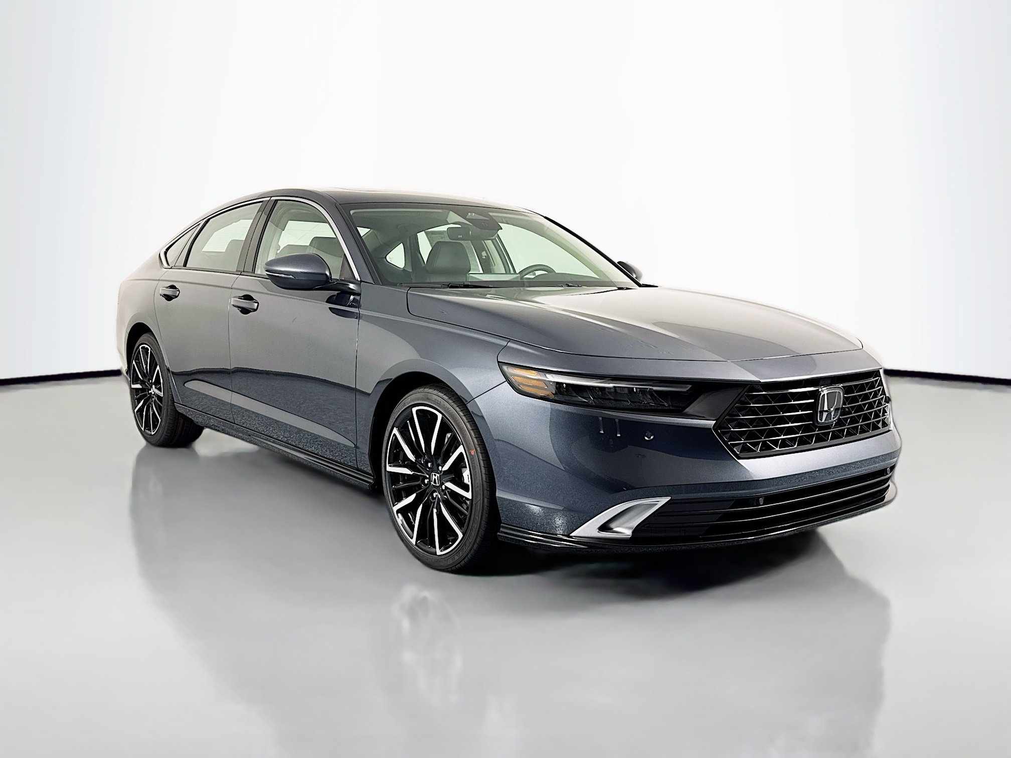 New 2026 Honda Accord Touring image 3