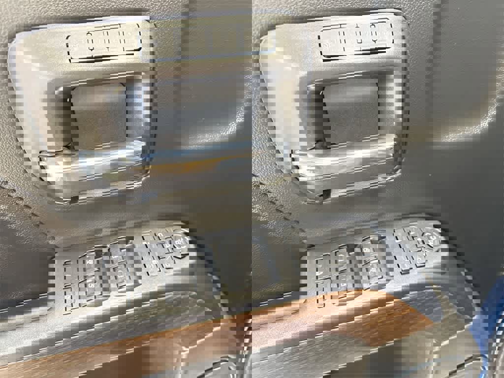 Used 2017 GMC Sierra 1500 Denali image 18