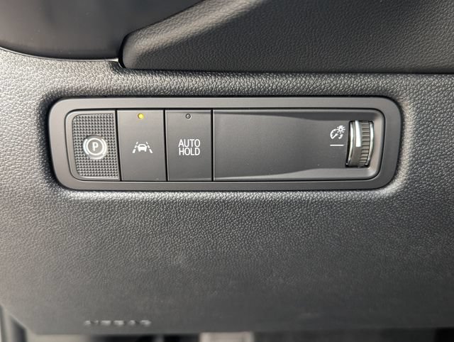 New 2026 Chevrolet Equinox EV LT w/ Comfort Package AWD/4WD image 14