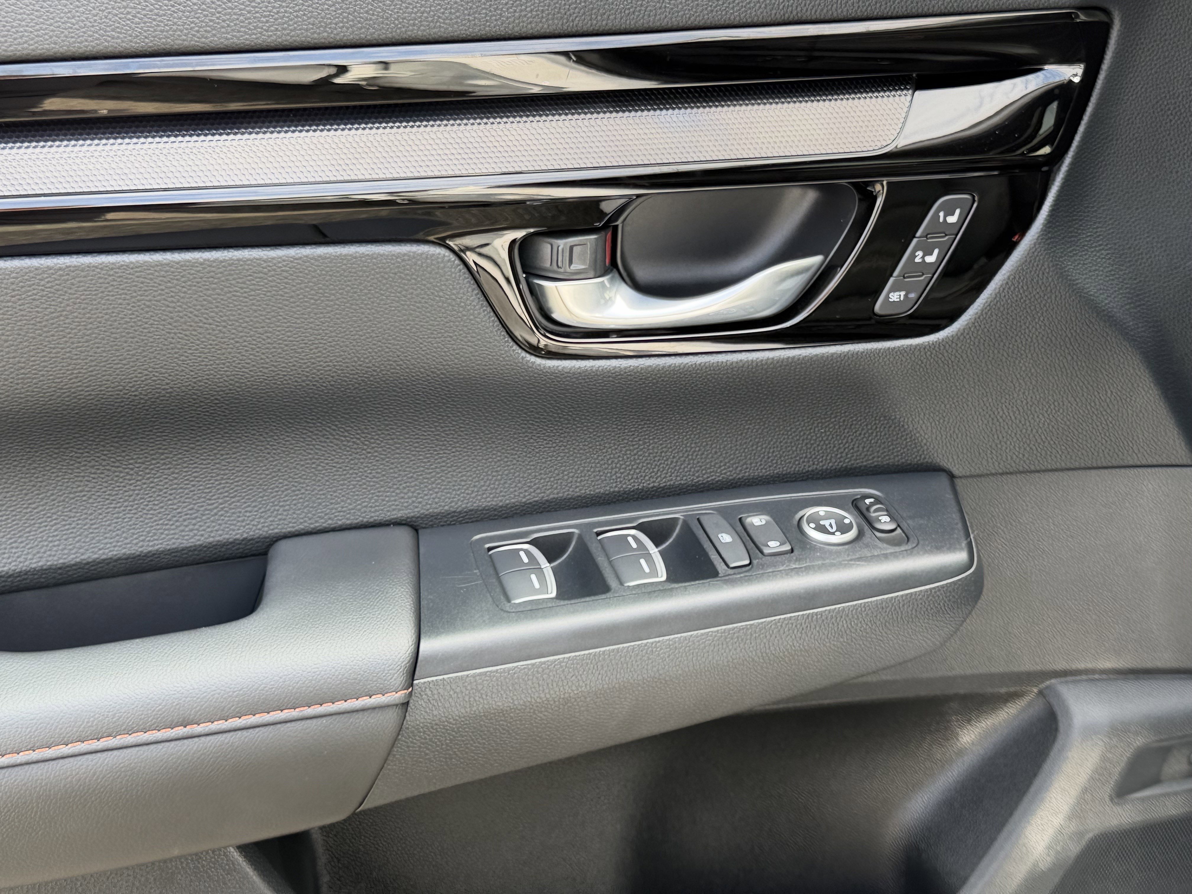 Certified 2025 Honda CR-V Sport Touring image 11