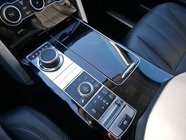 Used 2015 Land Rover Range Rover Supercharged image 22