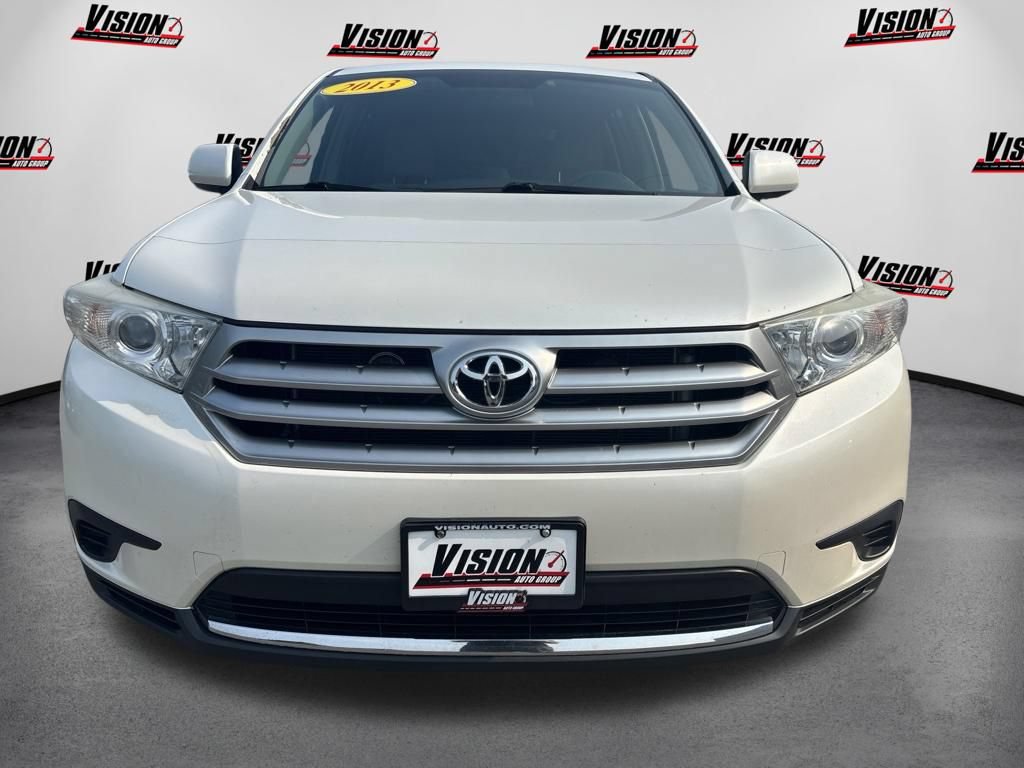 Used 2013 Toyota Highlander 4WD w/ Cold Weather Pkg video 2