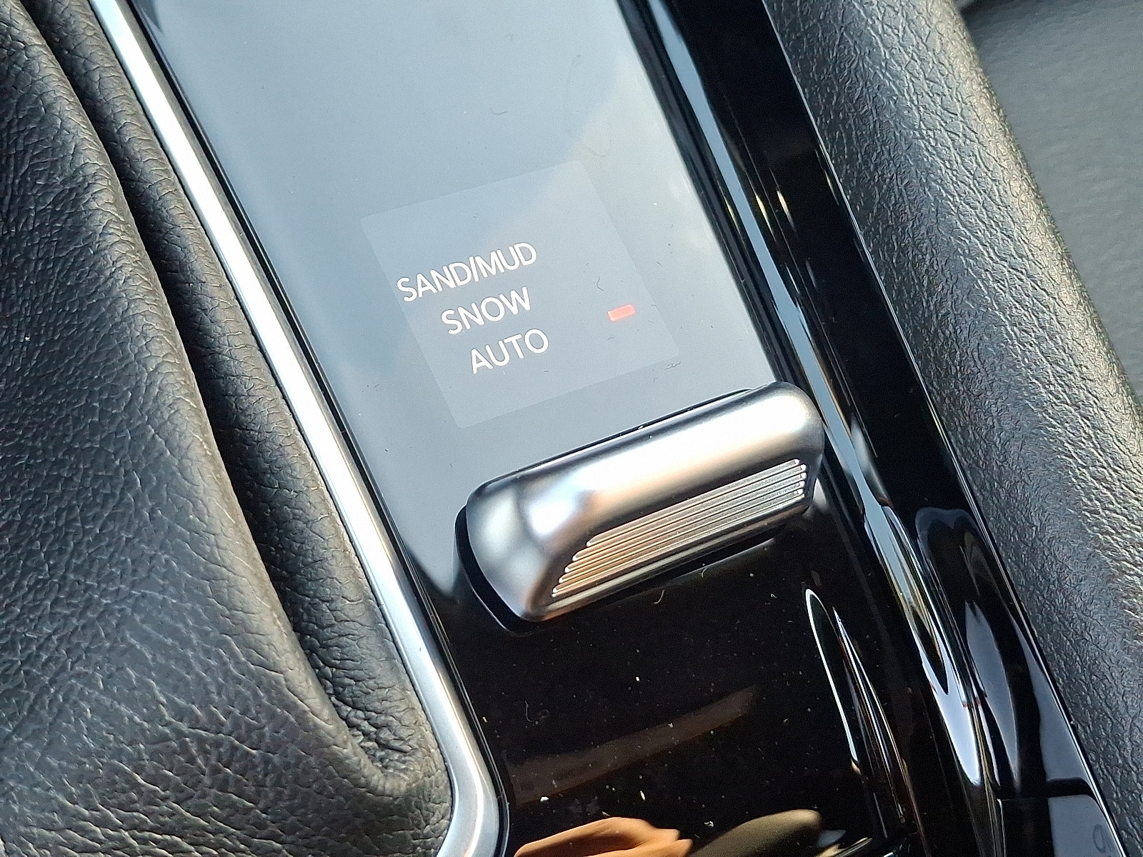 New 2026 Jeep Compass Limited image 19