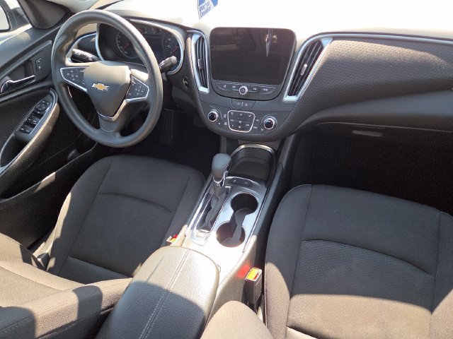 Used 2025 Chevrolet Malibu LT FWD image 19