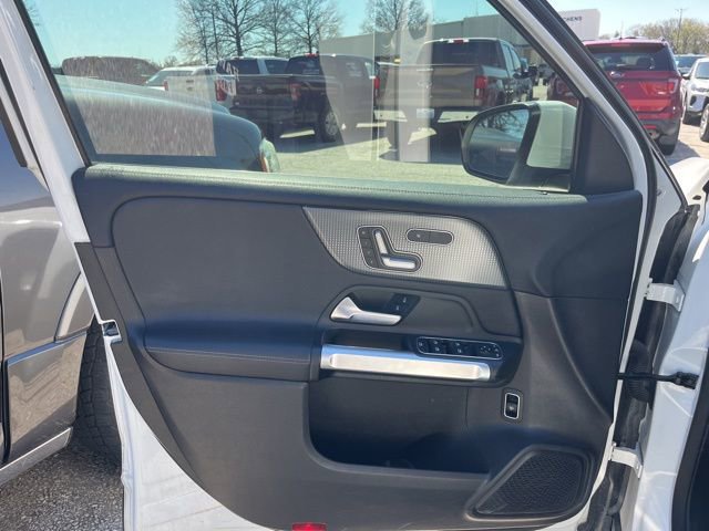 Used 2020 Mercedes-Benz GLB 250 4MATIC image 17