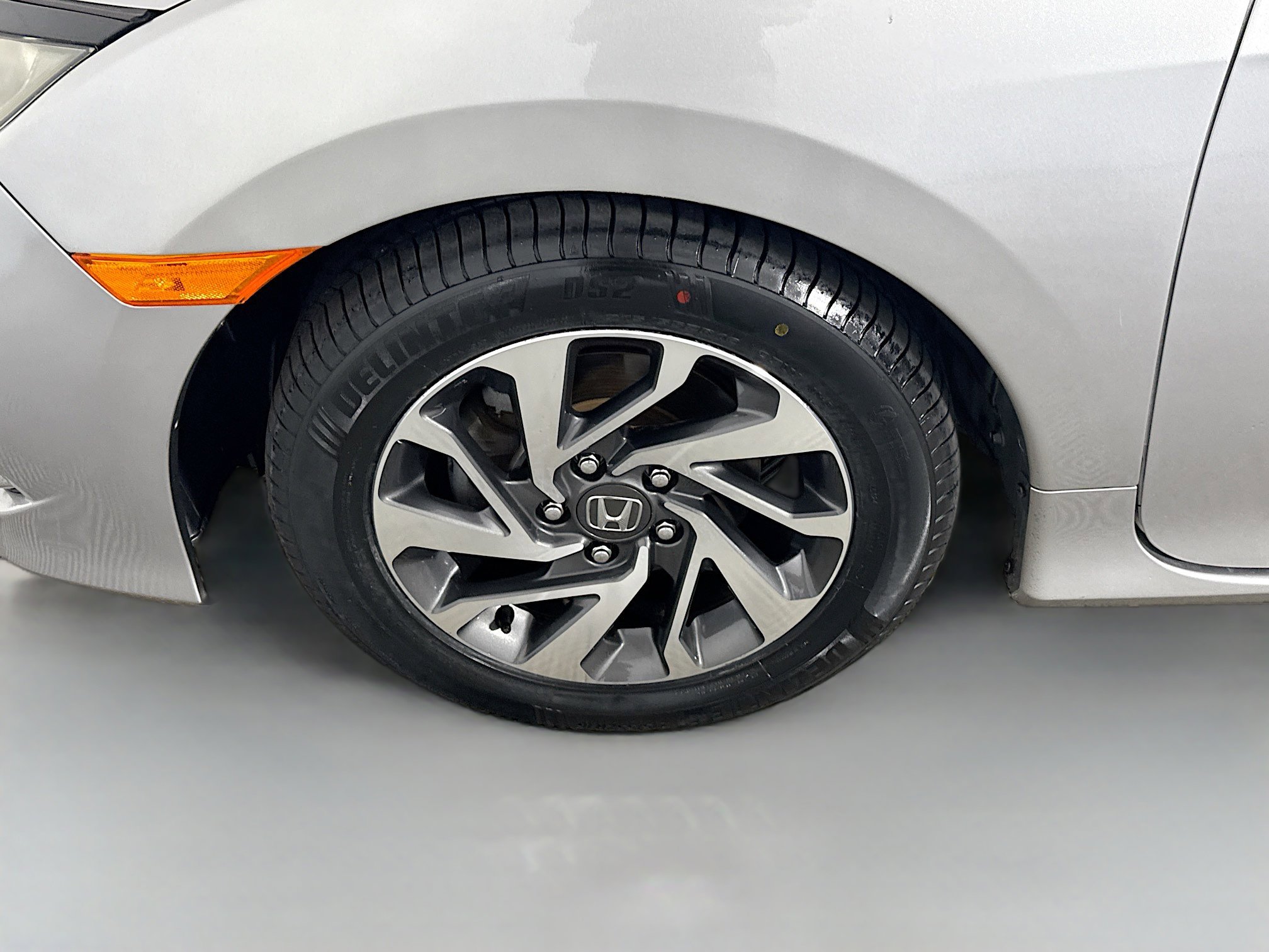 Used 2019 Honda Civic LX image 35