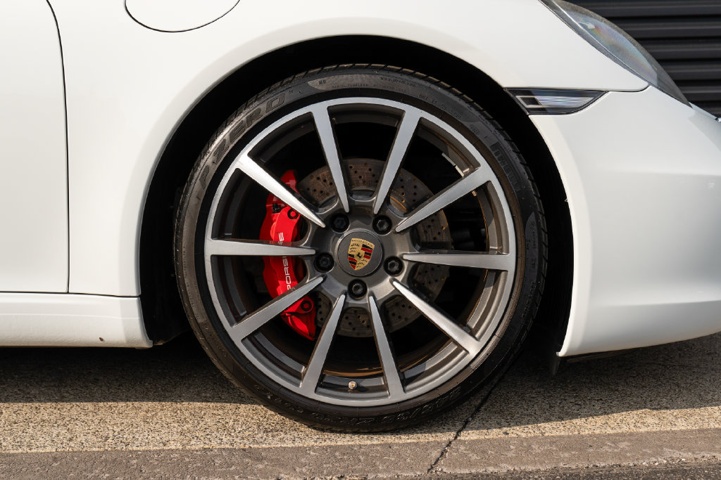 Used 2013 Porsche 911 Carrera S RWD image 35