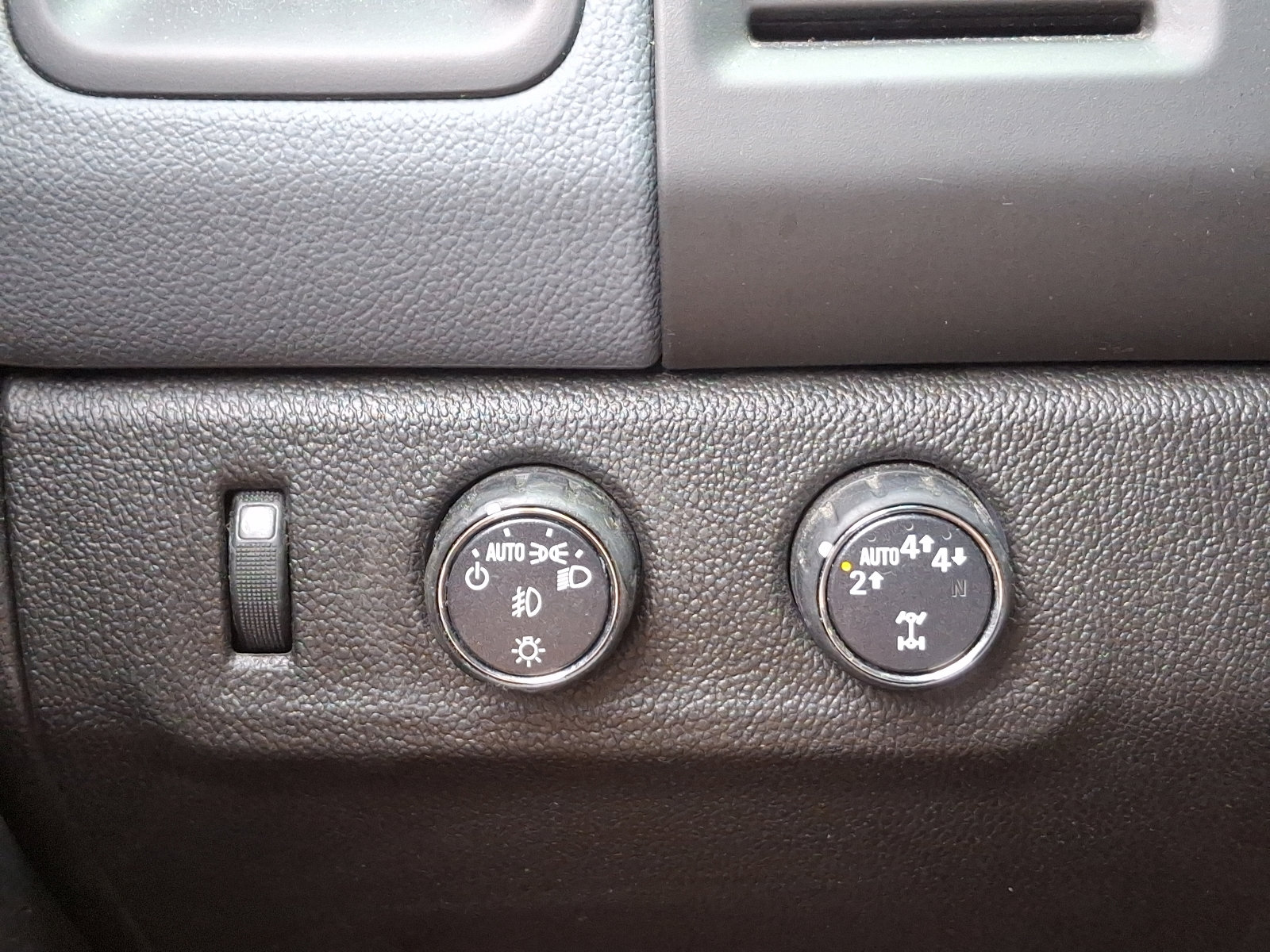 Used 2018 Chevrolet Colorado Z71 image 23