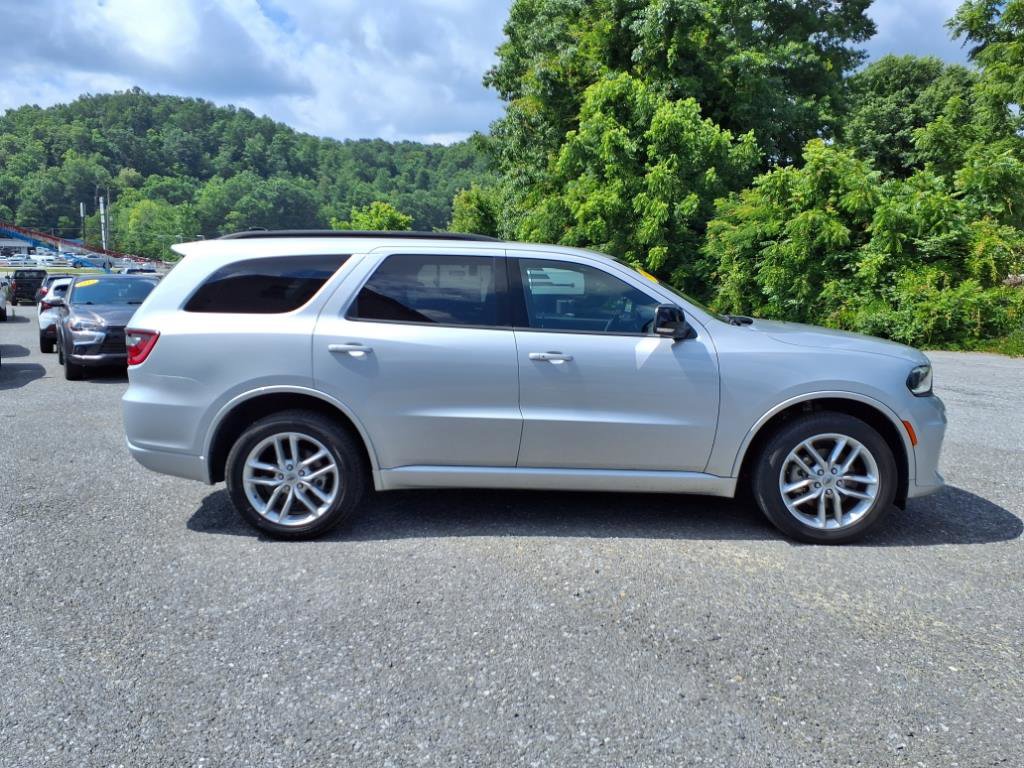 Used 2024 Dodge Durango GT AWD/4WD image 5