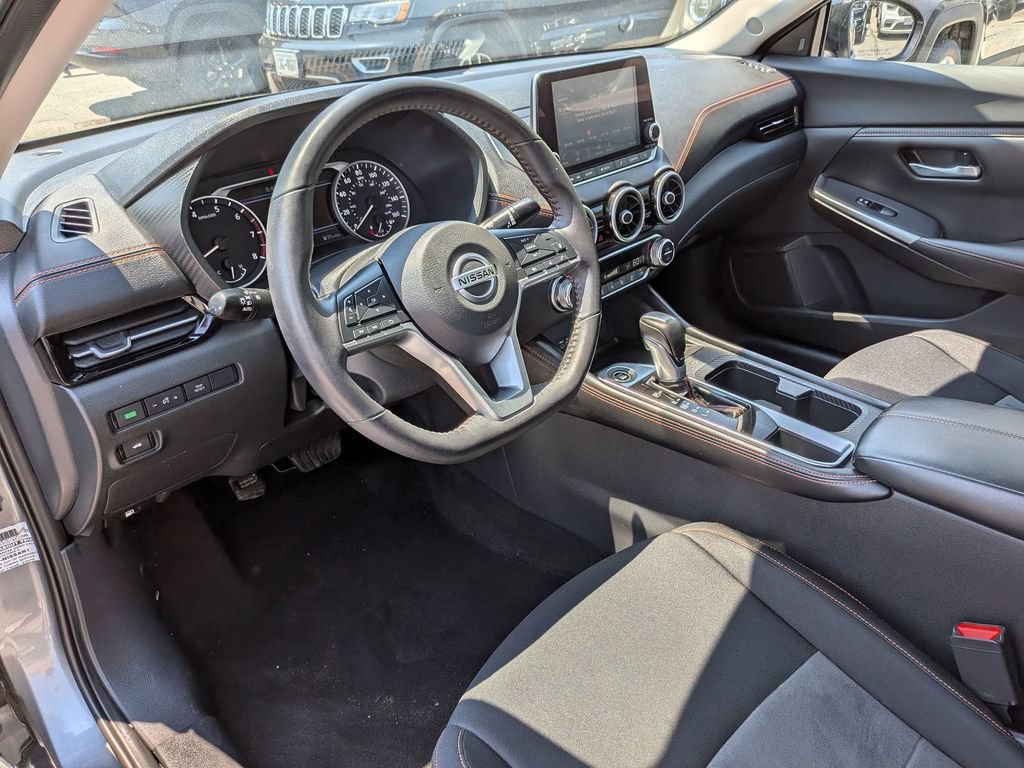 Used 2021 Nissan Sentra SR FWD image 12
