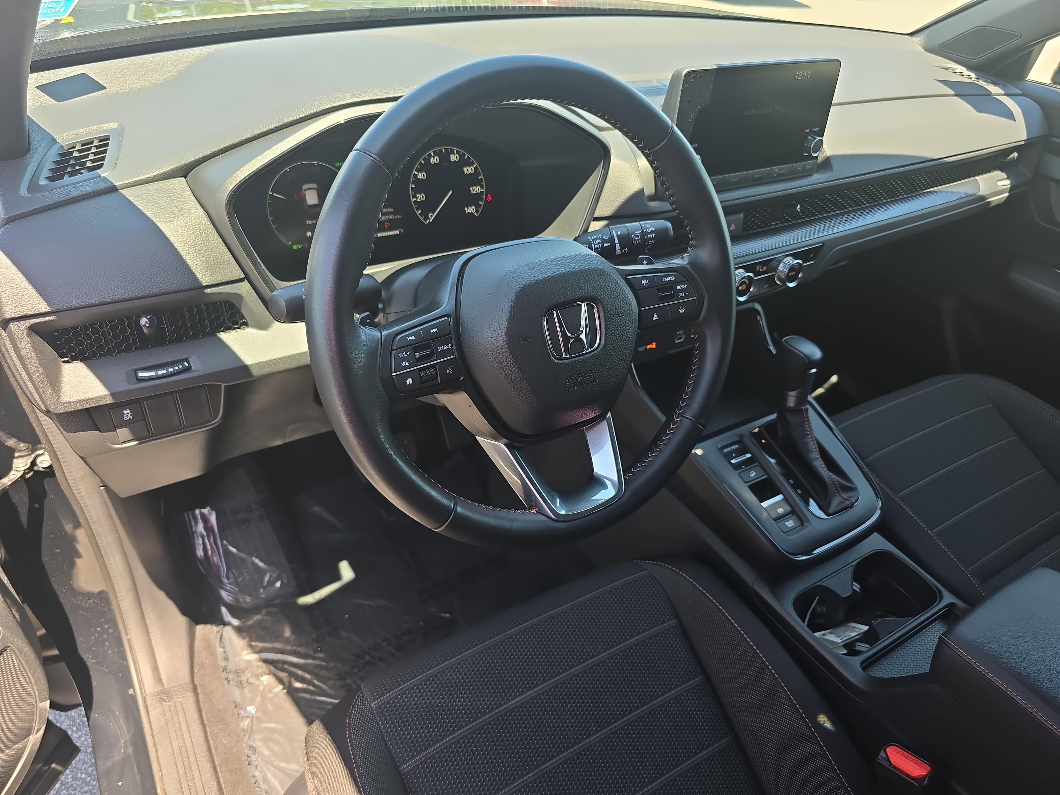 Used 2025 Honda CR-V Sport image 15