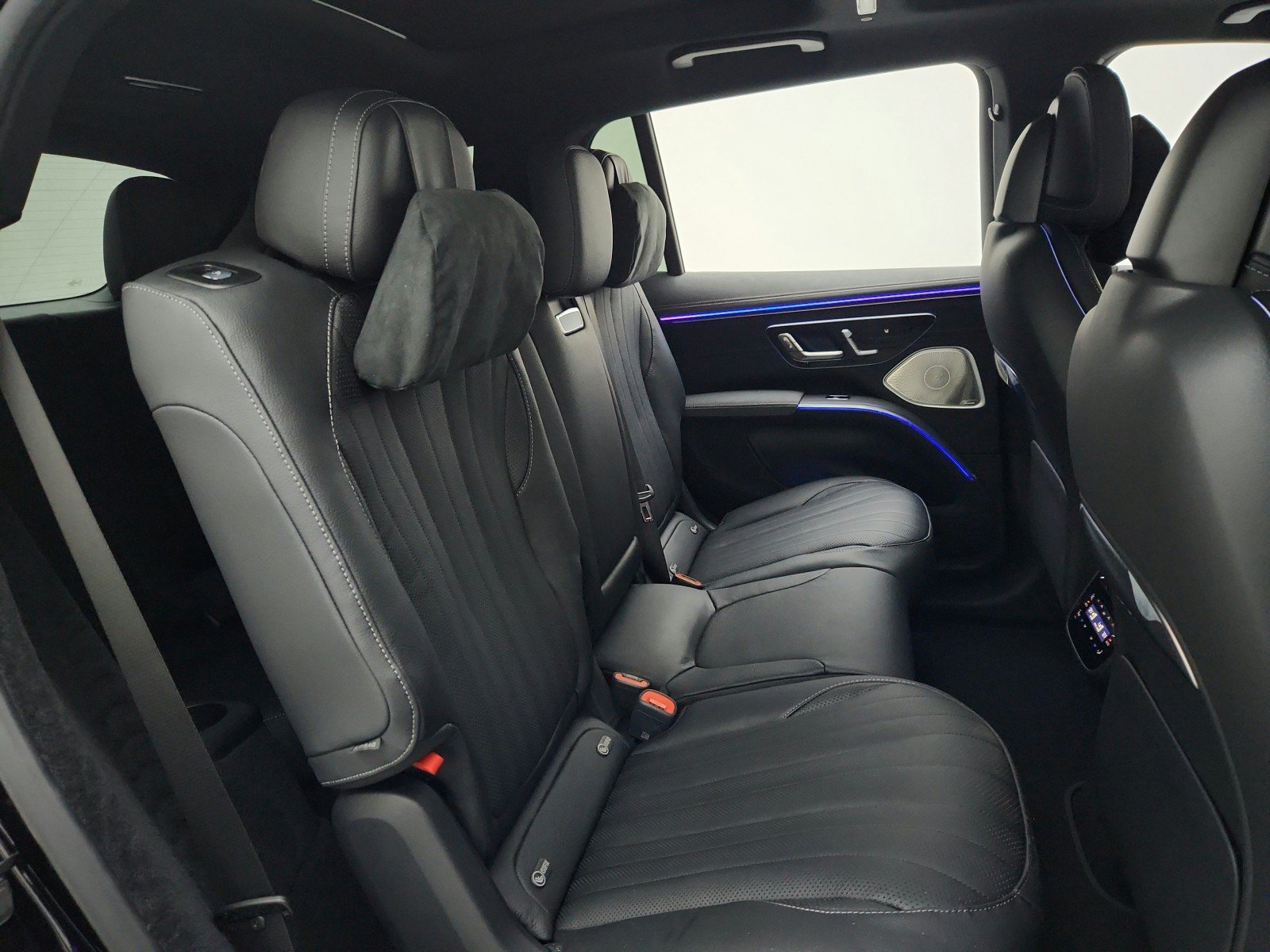 New 2027 Mercedes-Benz EQS 400 4MATIC SUV image 13
