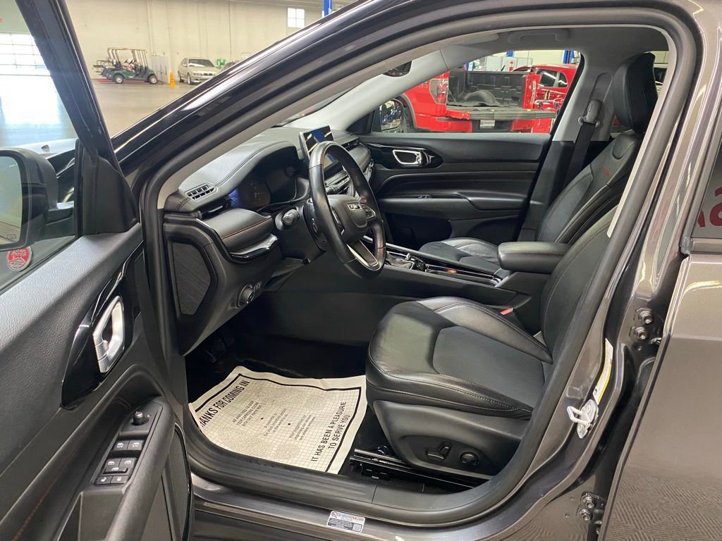 Used 2022 Jeep Compass Trailhawk w/ Trailhawk Convenience Group image 24