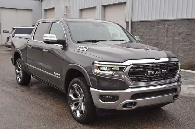 Used 2022 RAM 1500 Limited image 2