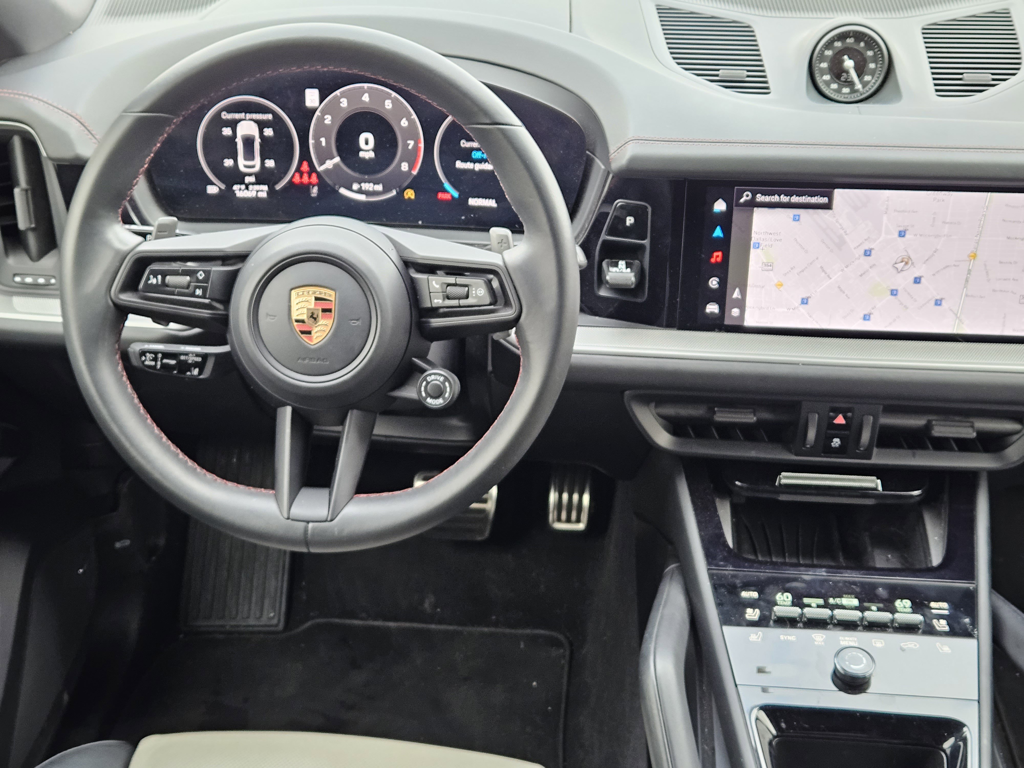 Certified 2025 Porsche Cayenne S image 25