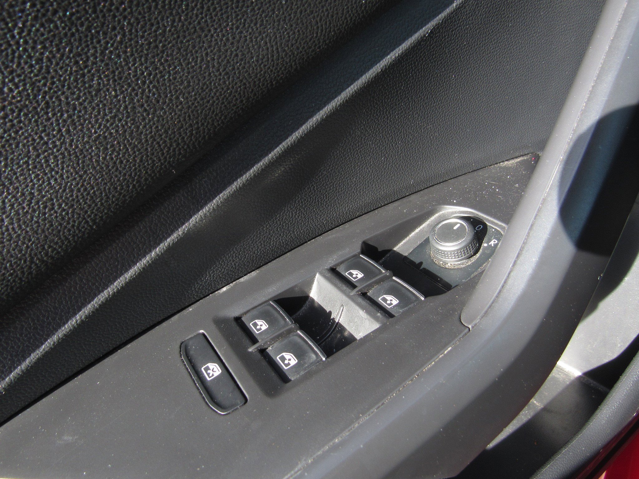 Used 2021 Volkswagen Jetta S image 19