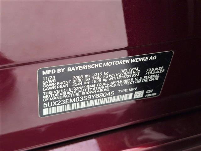 Used 2025 BMW X7 xDrive40i w/ Parking Assistance Package image 27