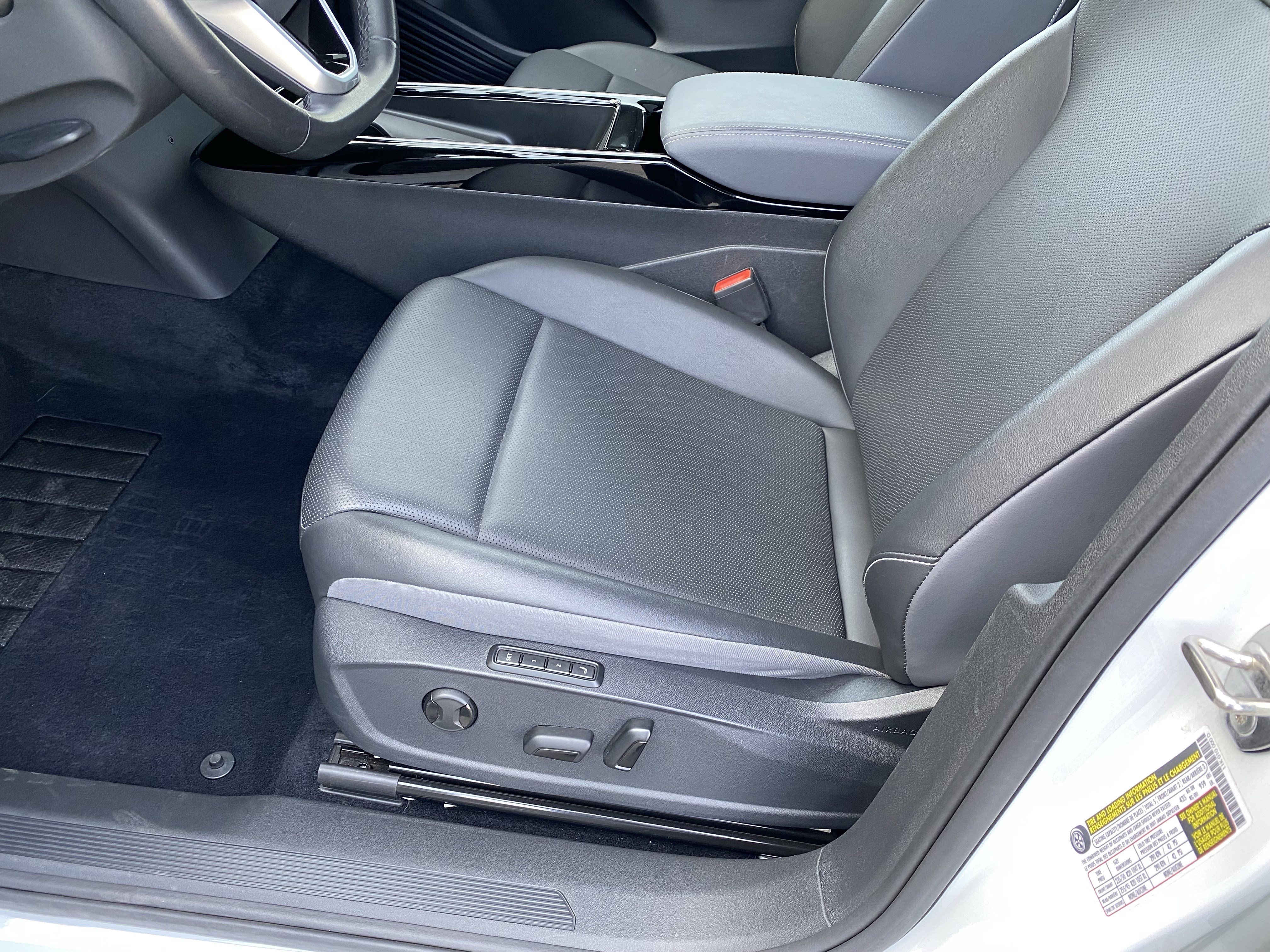 Used 2023 Volkswagen ID.4 Pro S image 11