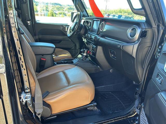 Used 2023 Jeep Gladiator Rubicon w/ Cold Weather Group image 20