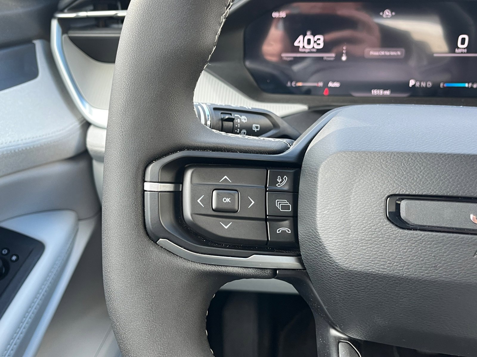 New 2026 Jeep Cherokee Laredo AWD/4WD image 17