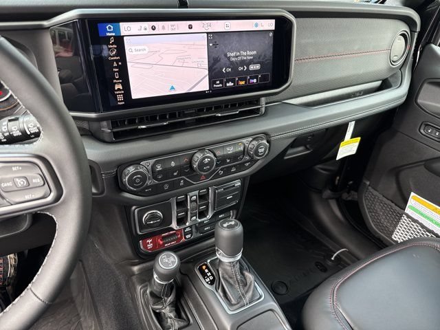 New 2026 Jeep Wrangler Unlimited Rubicon AWD/4WD image 26