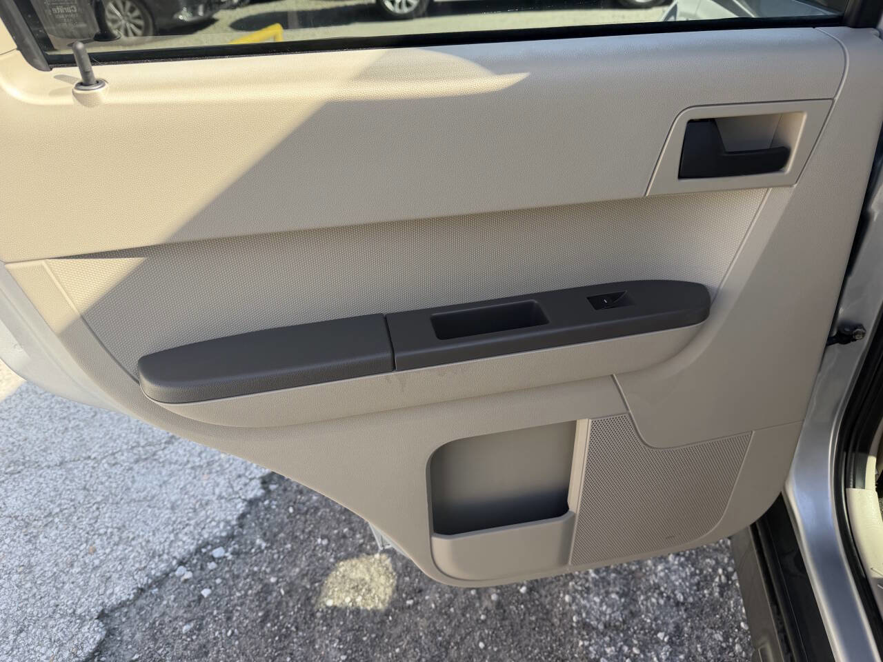 Used 2008 Ford Escape XLT FWD image 15