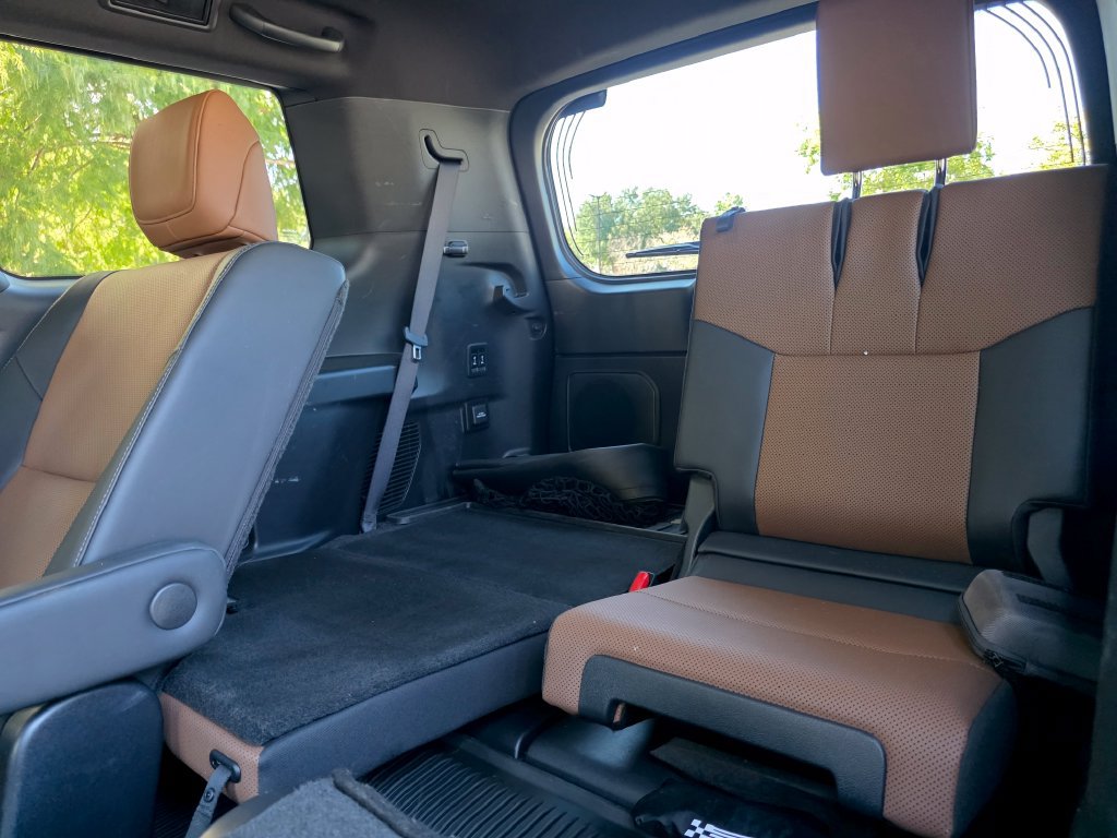 Used 2024 Lexus GX 550 AWD/4WD image 30