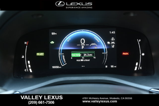 Used 2025 Toyota Camry SE FWD image 10