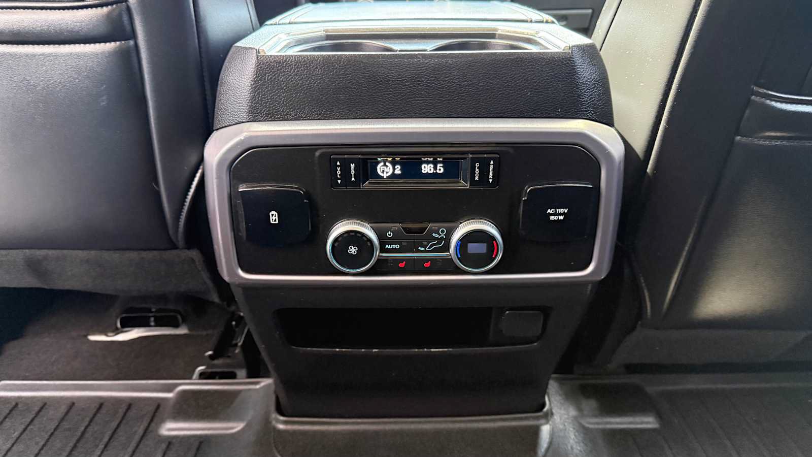 Used 2019 Ford Expedition Platinum AWD/4WD image 9