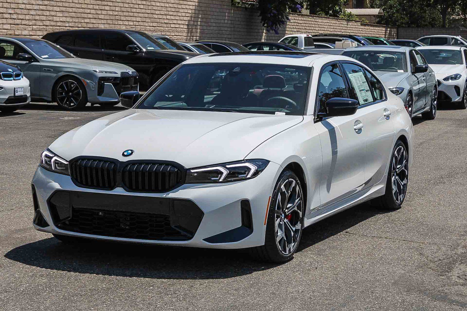 New 2026 BMW 330i Sedan w/ M Sport Package RWD image 3