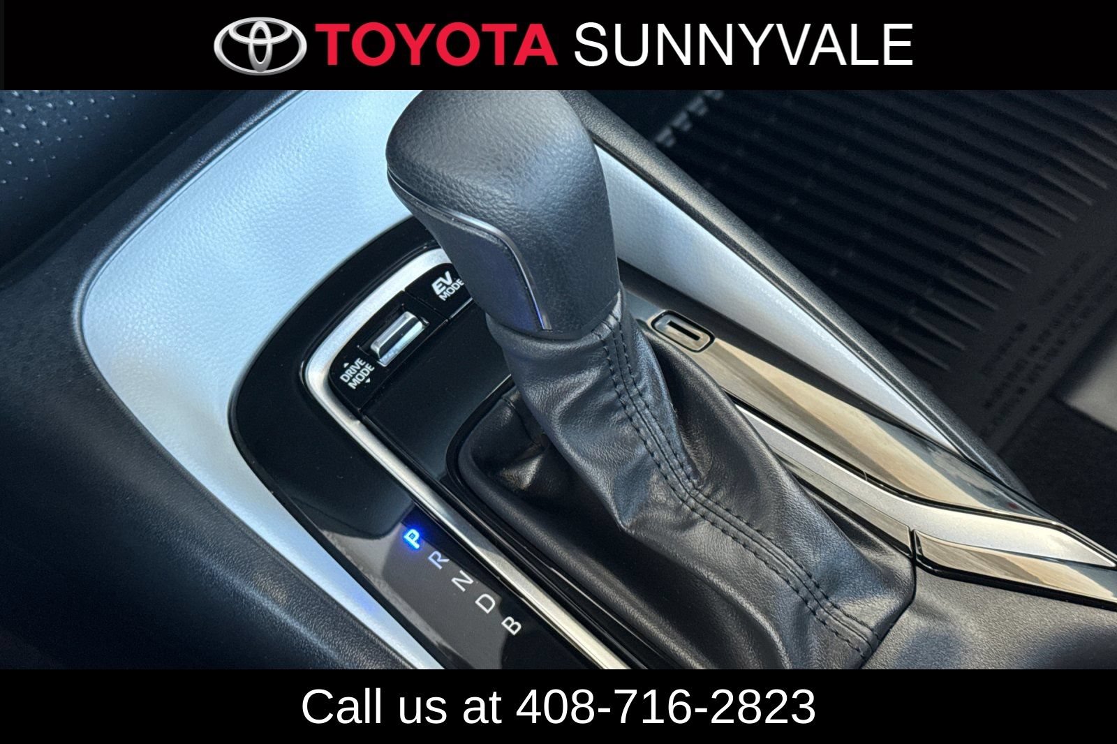 Certified 2024 Toyota Corolla SE FWD image 25
