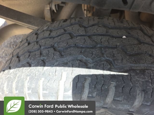 Used 2015 Ford F150 XL w/ Equipment Group 101A Mid AWD/4WD image 5