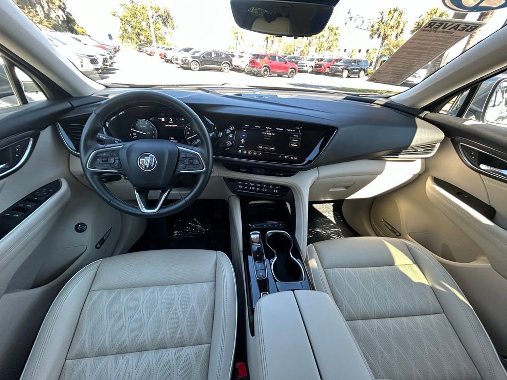 Used 2023 Buick Envision Avenir image 21