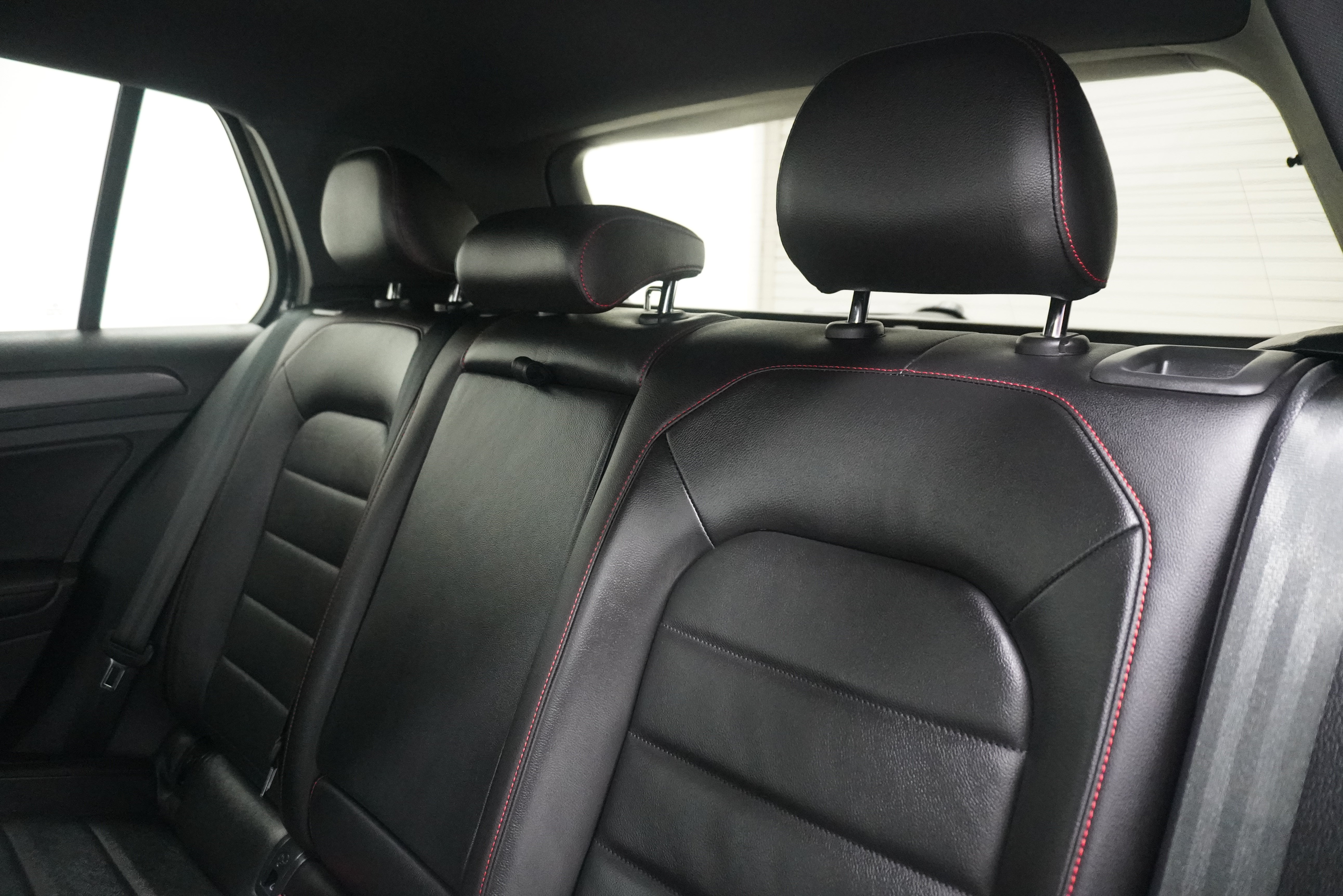 Used 2018 Volkswagen GTI Autobahn FWD image 14