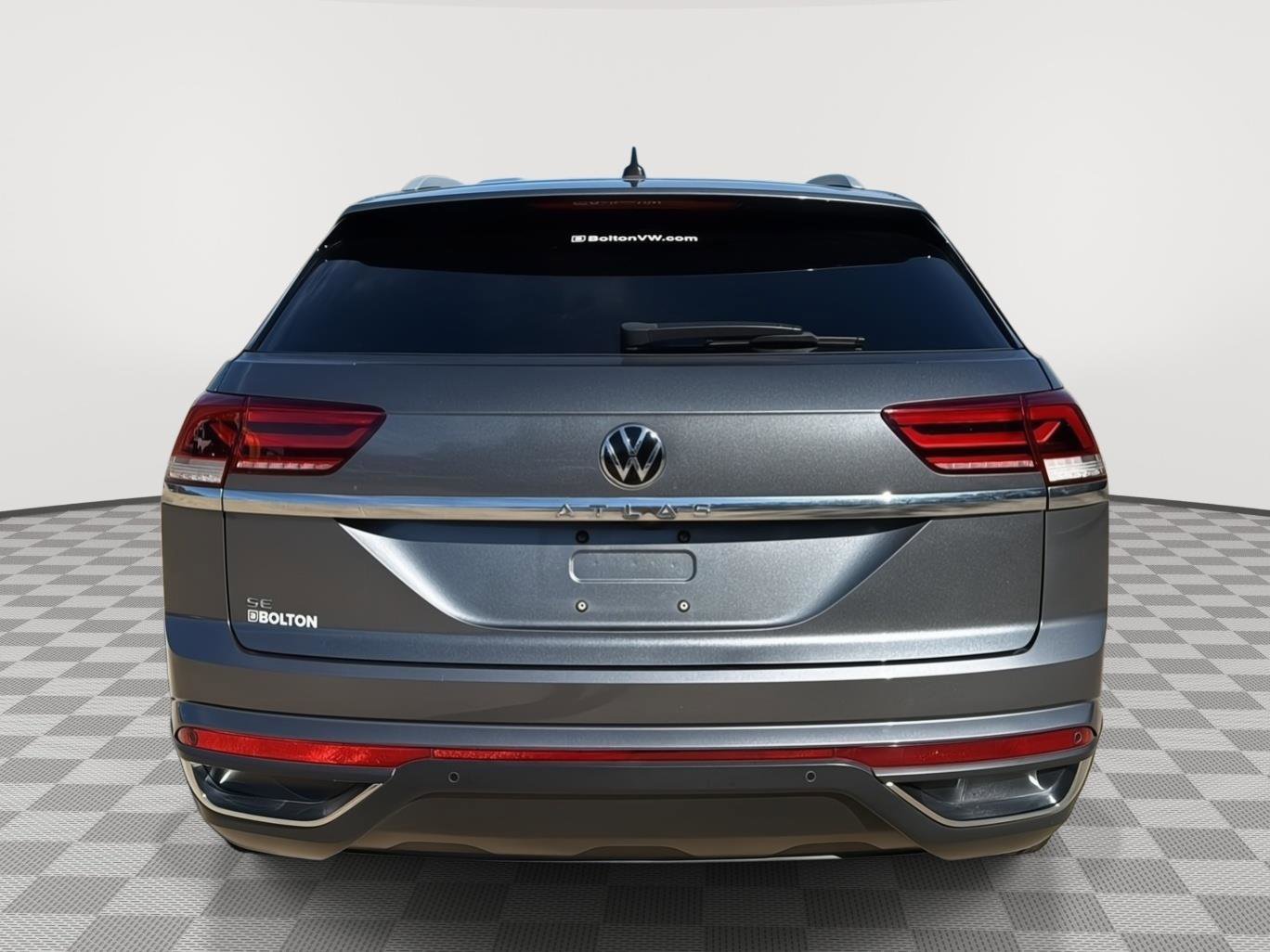 Used 2022 Volkswagen Atlas Cross Sport SE image 4