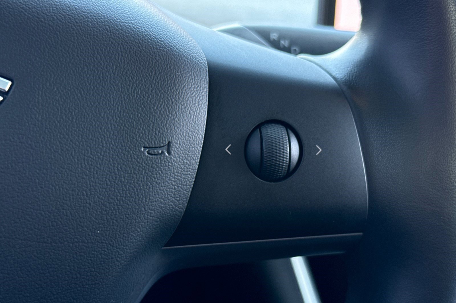 Used 2019 Tesla Model 3 Standard Range image 29